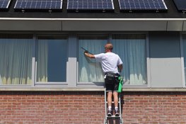 Nieuw in Heerhugowaard en omstreken: REIN Cleaning. Want u wilt deze zomer toch ook door schone ramen naar buiten kijken?