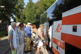 Bustocht door Westfriesland start in Hoorn