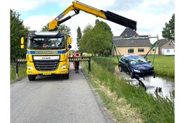 Auto te water in Berkhout