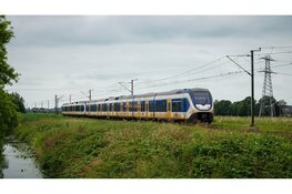 Geen treinen tussen Hoorn en Heerhugowaard door defecte trein bij Berkhout, ook autoverkeer ondervind hinder