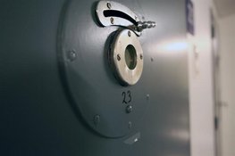 Geweld tegen treinconducteur: OM eist werkstraf en voorwaardelijke gevangenisstraf