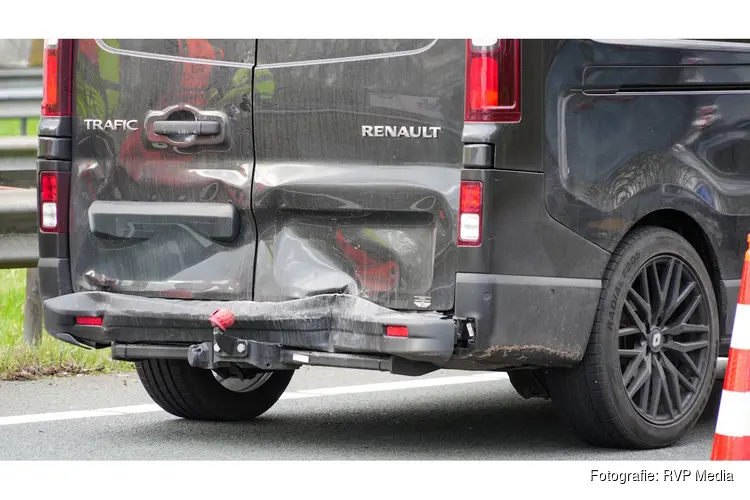 100 minuten vertraging na ongeval op A7 bij Berkhout