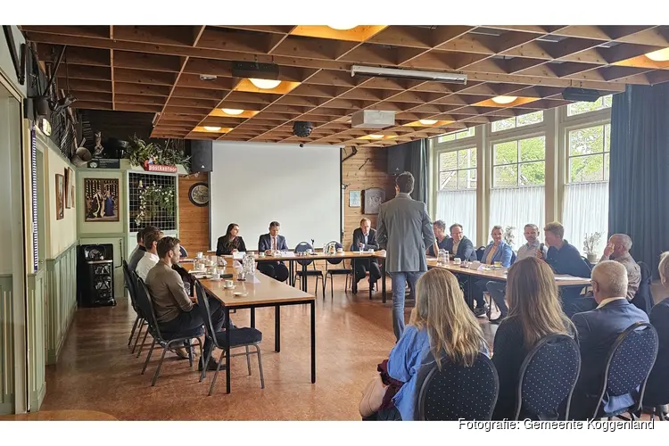 Staatssecretaris en gedeputeerde in gesprek met inwoners Koggenland over 380 kV‑tracé