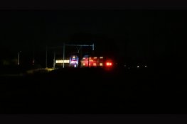 Grootschalige inzet hulpdiensten na vermoedelijke aanrijding op spoor bij Oudendijk