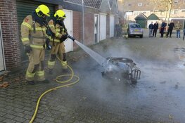 Scooter volledig uitgebrand in Obdam