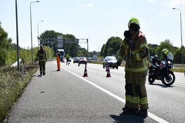 Afrit A7 (Hoorn-centrum) afgesloten na grote bermbrand