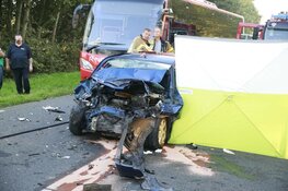 Automobilist overleden bij botsing met lijnbus in Oudendijk