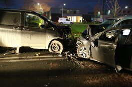 Zwaar ongeluk op N194 bij De Goorn, twee gewonden