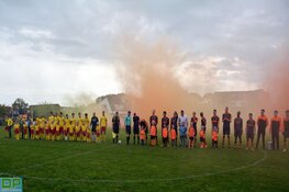 Victoria O maatje te groot voor Apollo '68 in Koggenland-derby