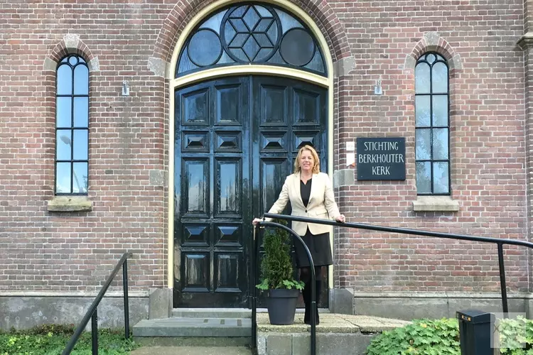 Herdenking en weerzien in Berkhouterkerk