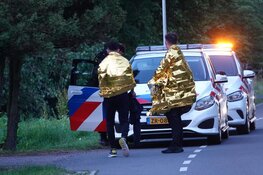 Auto te water in Berkhout na 'uitwijkmanoeuvre'